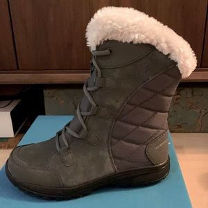 Columbia Ice Maiden II snow boots